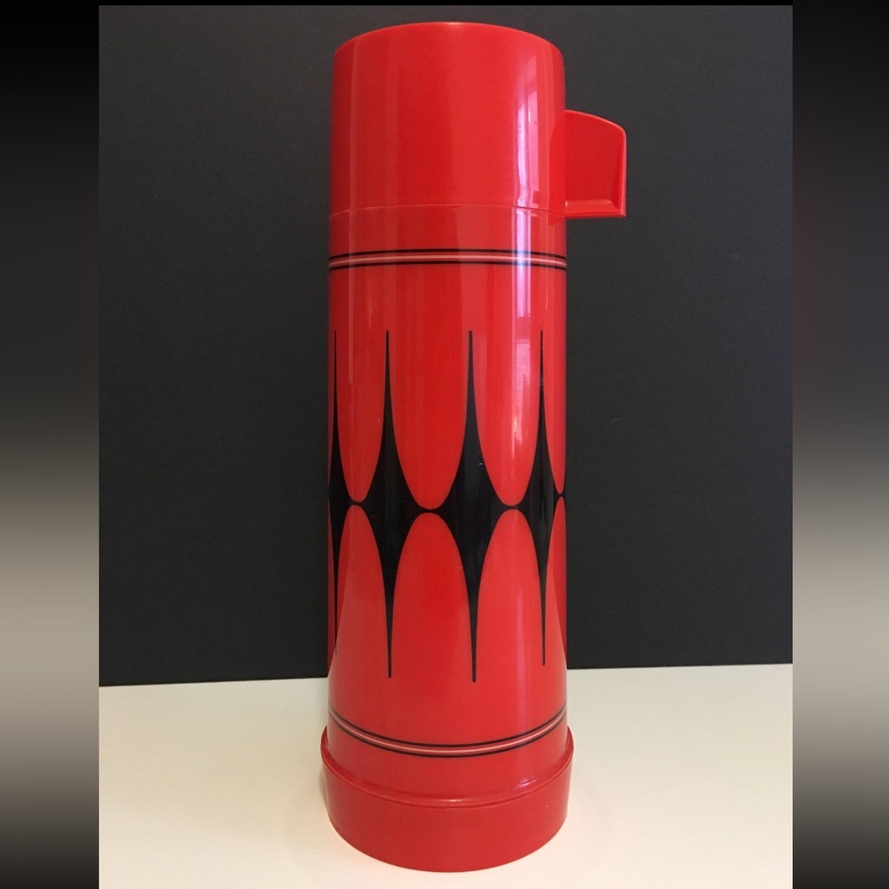 Vintage Mid-Century Modern Aladdin Red and Black Harlequin Pattern Thermos